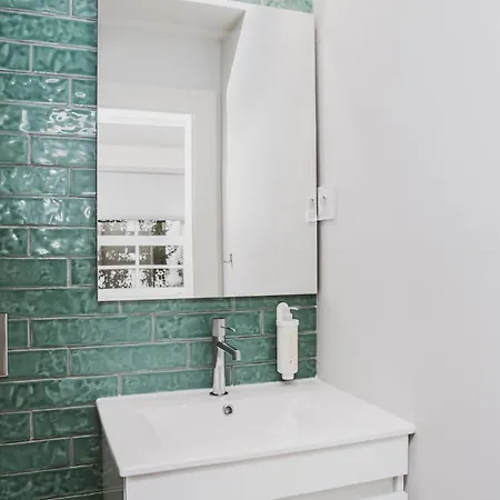 Casa De Couros * Гимарайнш