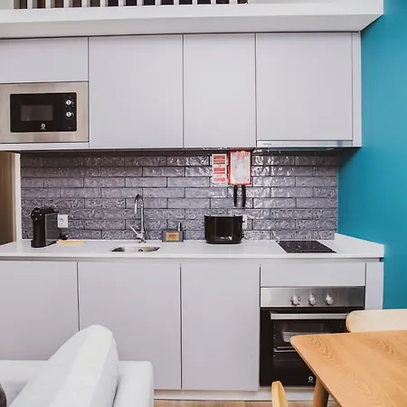 Casa De Couros * Гимарайнш