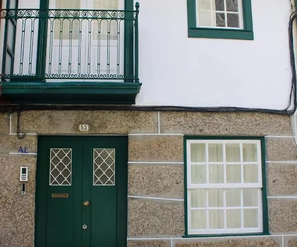 Casa De Couros * Guimarães